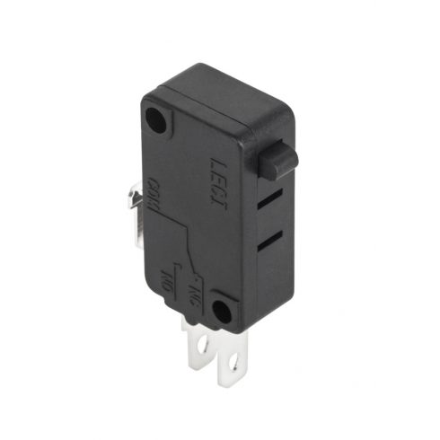 Konektor z gumbom končnega stikala 16A/250V NC/COM/NO 3 PIN P1