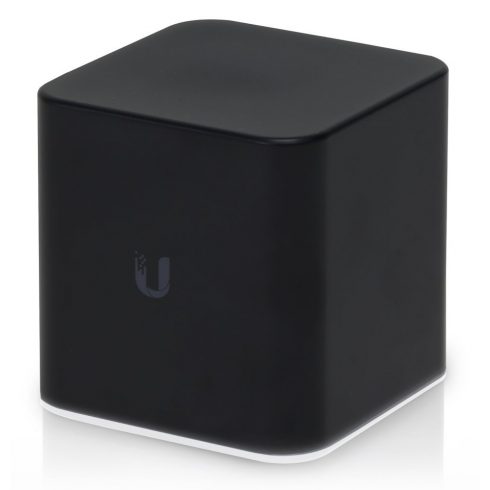 Ubiquiti AirCube ISP - AP/usmerjevalnik, 2,4 GHz, MIMO2x2, 802.11n, 4x 100 Mbit Ethernet